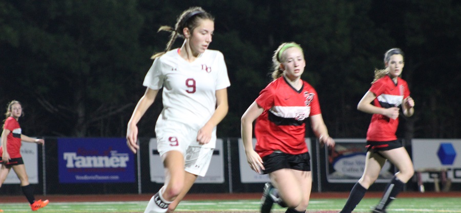 Molly Muenchen 3 2018 DAWSONNEWS