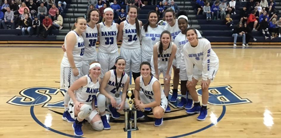 Banks & Lumpkin girls, Jefferson boys all Christmas Tournament&nbsp;champs