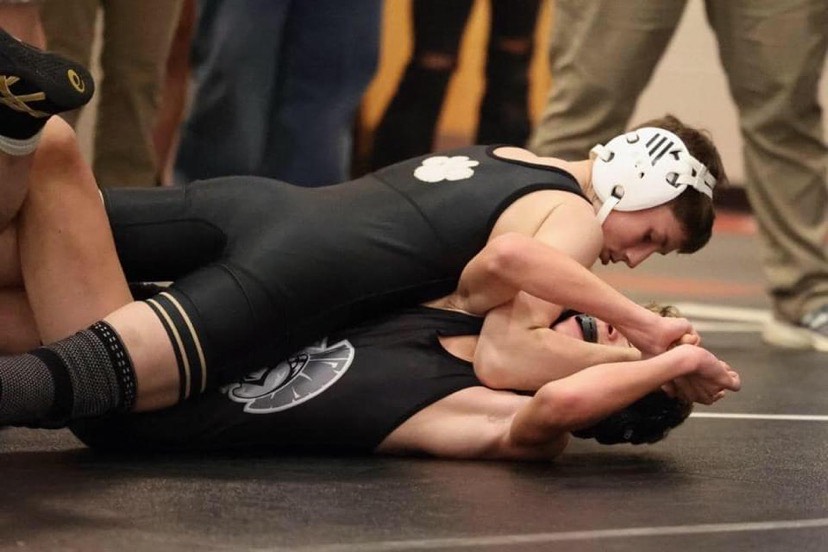 Burns, Soles take Wrestler of the Week&nbsp;awards