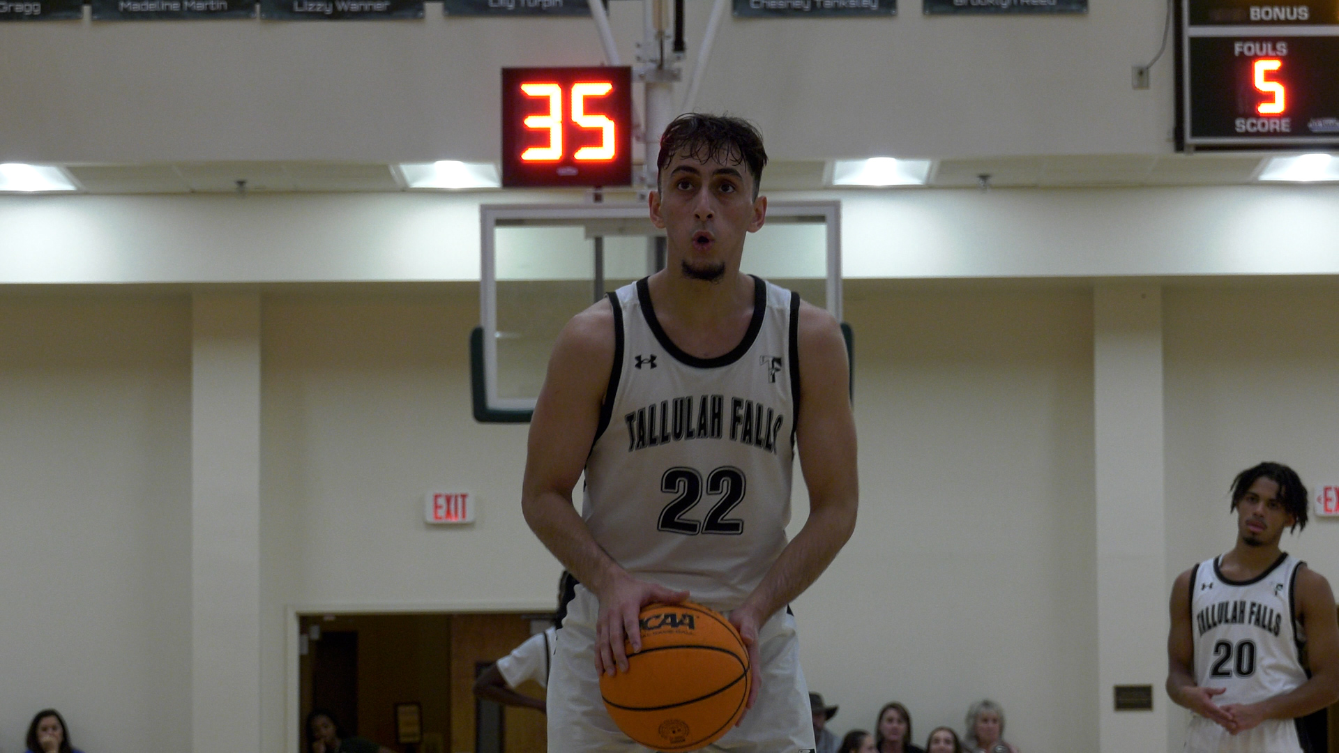 Tallulah Falls slips past Towns on last-second shot  [VIDEO]