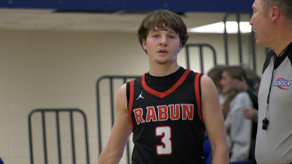 Senior guards claim hoops weekly&nbsp;awards