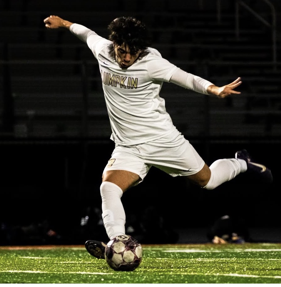 Gromiko, Alvarez secure soccer POW&nbsp;awards