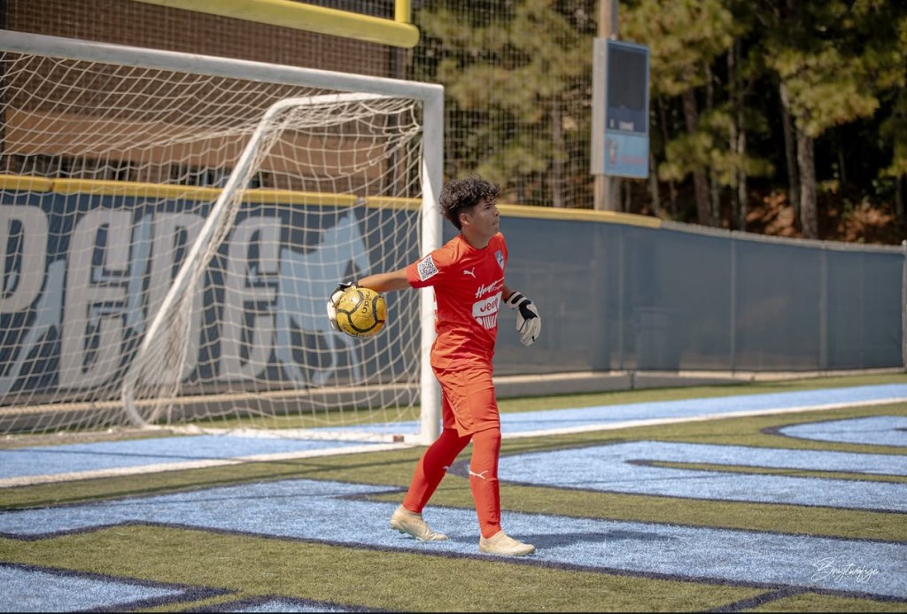 Perez earns Soccer POW&nbsp;honors