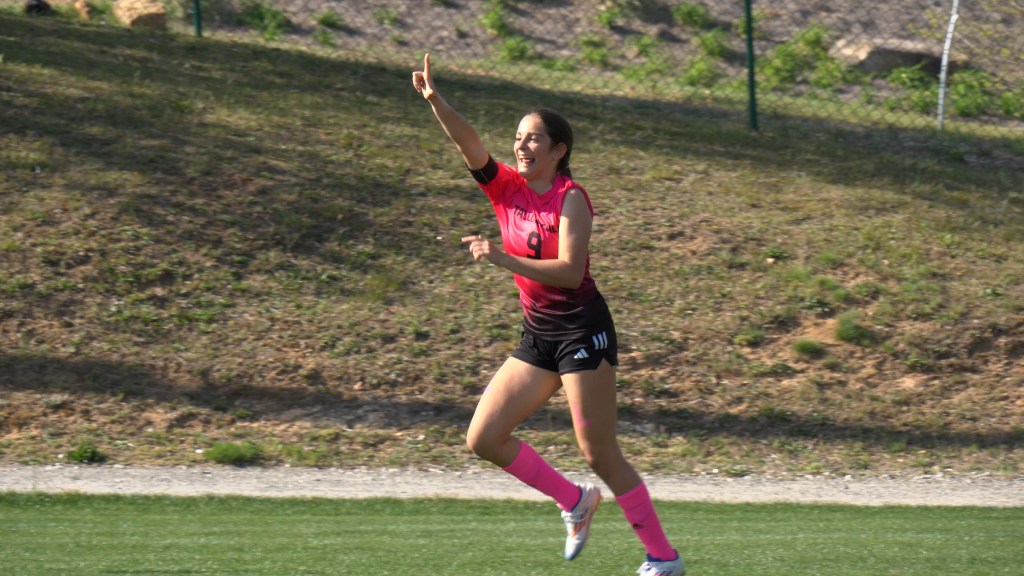 Sophomores have big success, net first POW&nbsp;awards