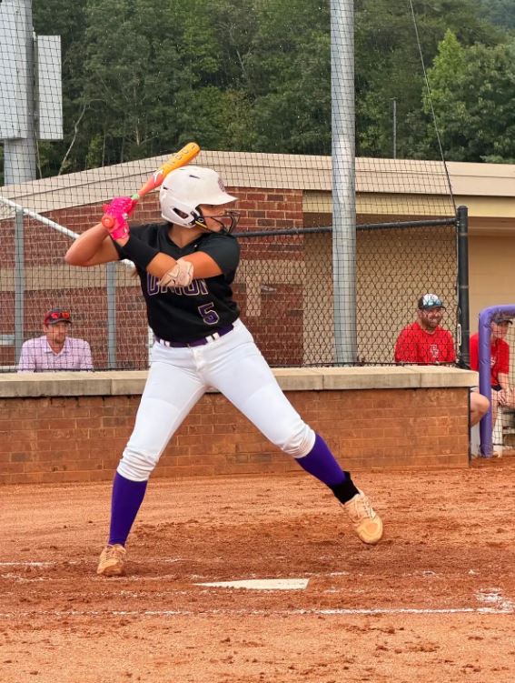 Senior veteran, freshmen standouts tabbed POW&nbsp;winners